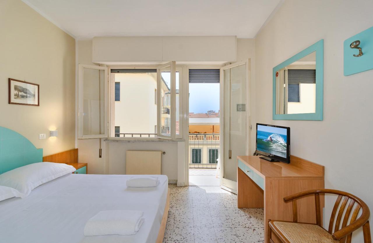 Hotel Stella D'Italia Viareggio Exterior foto